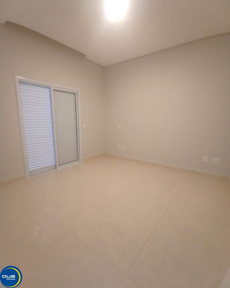 Casa, 3 quartos, 286 m² - Foto 2