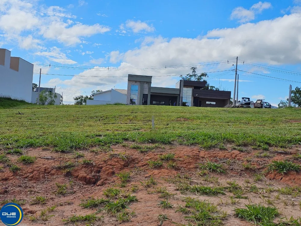 Terreno à venda, 300m² - Foto 1