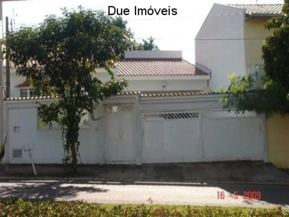 Prédio Inteiro - Foto 1