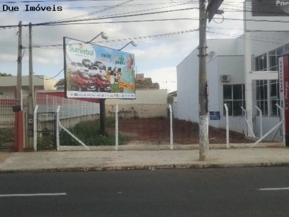 Loteamento e Condomínio, 500 m² - Foto 1
