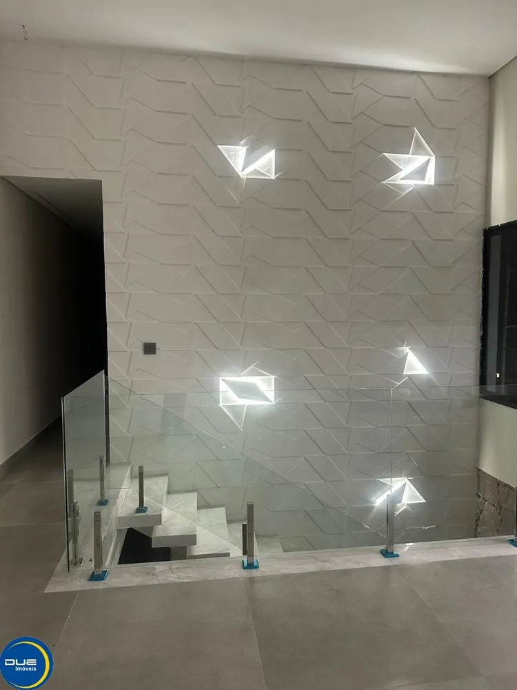 Sobrado, 4 quartos, 1026 m² - Foto 1