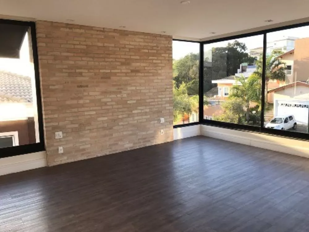 Casa à venda com 6 quartos, 450m² - Foto 6