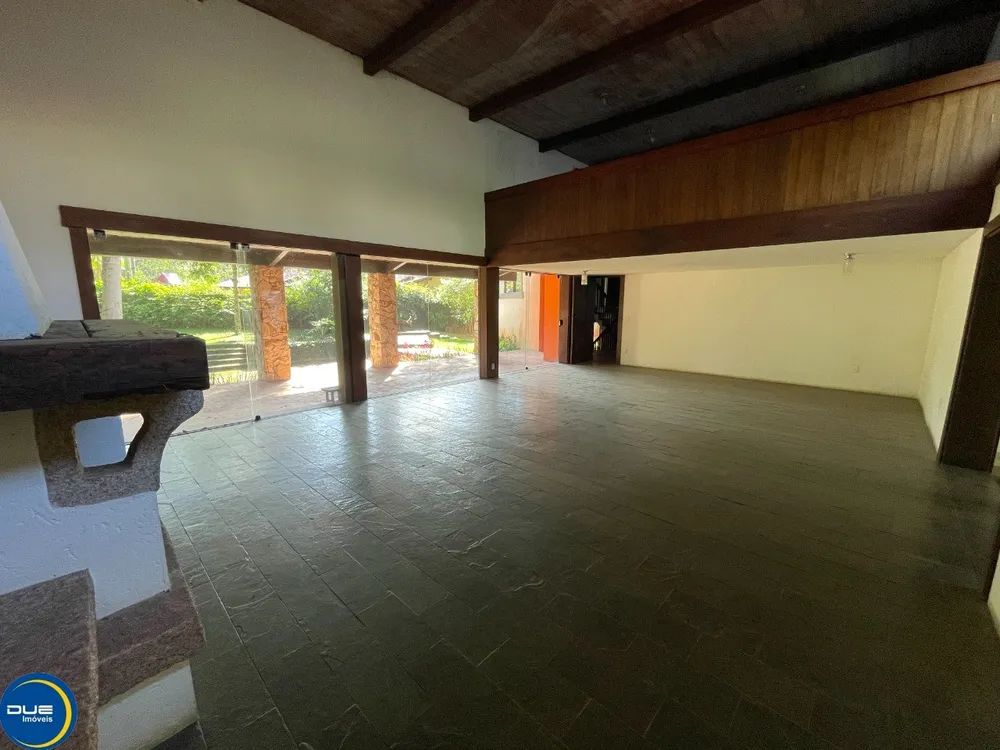 Casa, 2 quartos, 380 m² - Foto 1