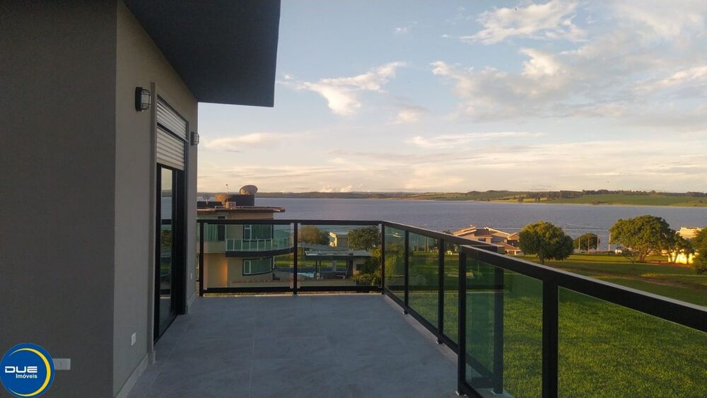 Casa, 4 quartos, 370 m² - Foto 1