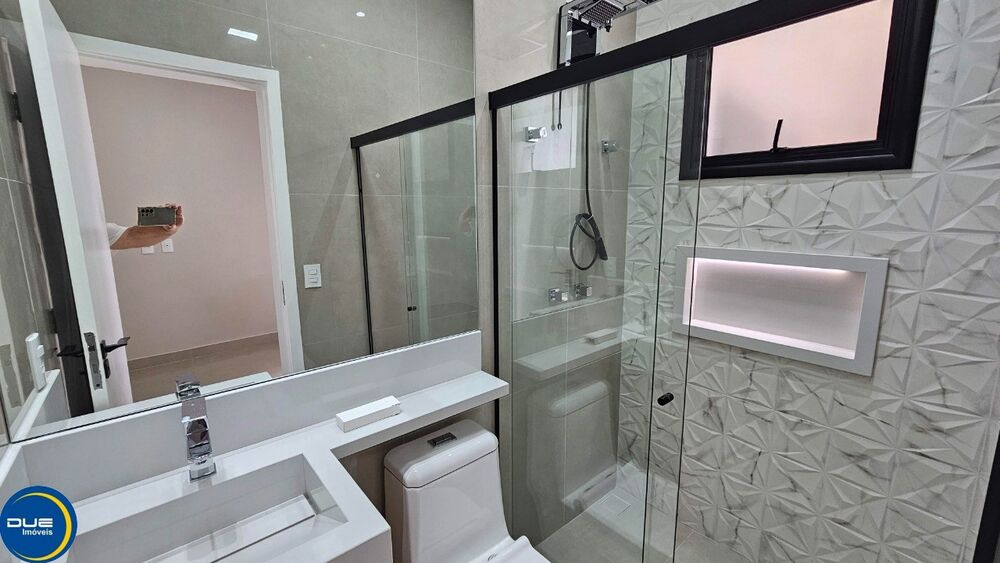 Casa à venda com 3 quartos, 250m² - Foto 8