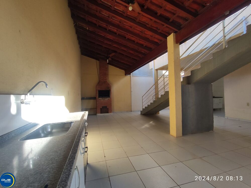 Casa, 3 quartos, 208 m² - Foto 4
