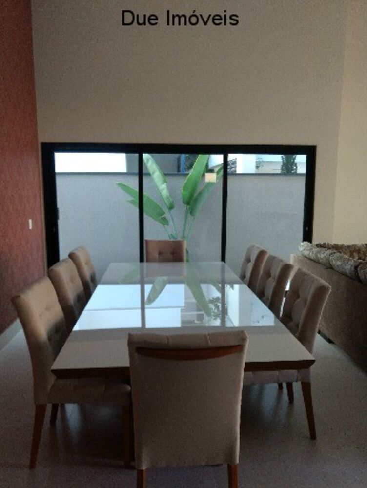 Casa, 4 quartos, 290 m² - Foto 2