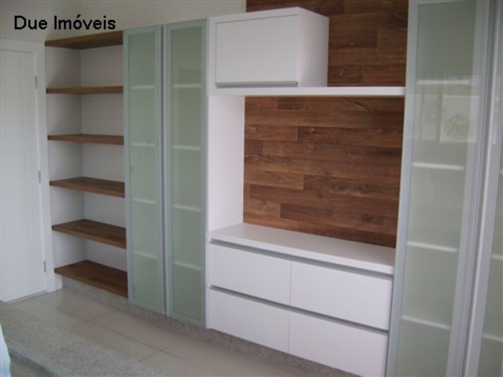 Casa à venda e aluguel com 3 quartos - Foto 1