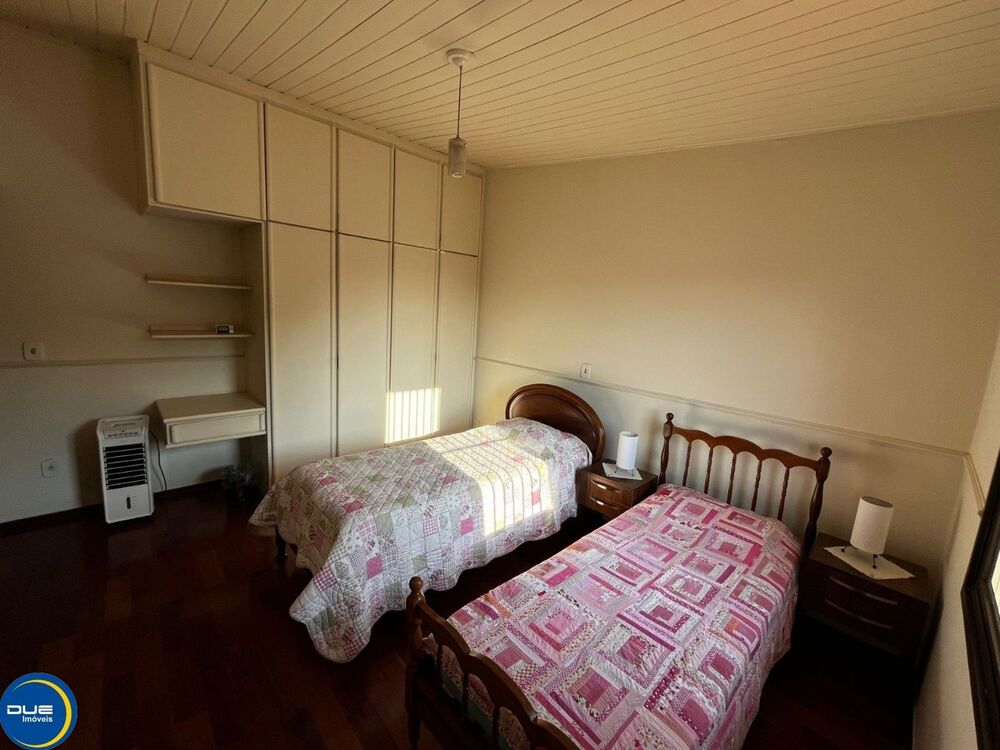 Casa, 5 quartos, 303 m² - Foto 16