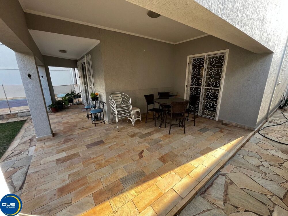 Casa, 5 quartos, 303 m² - Foto 6