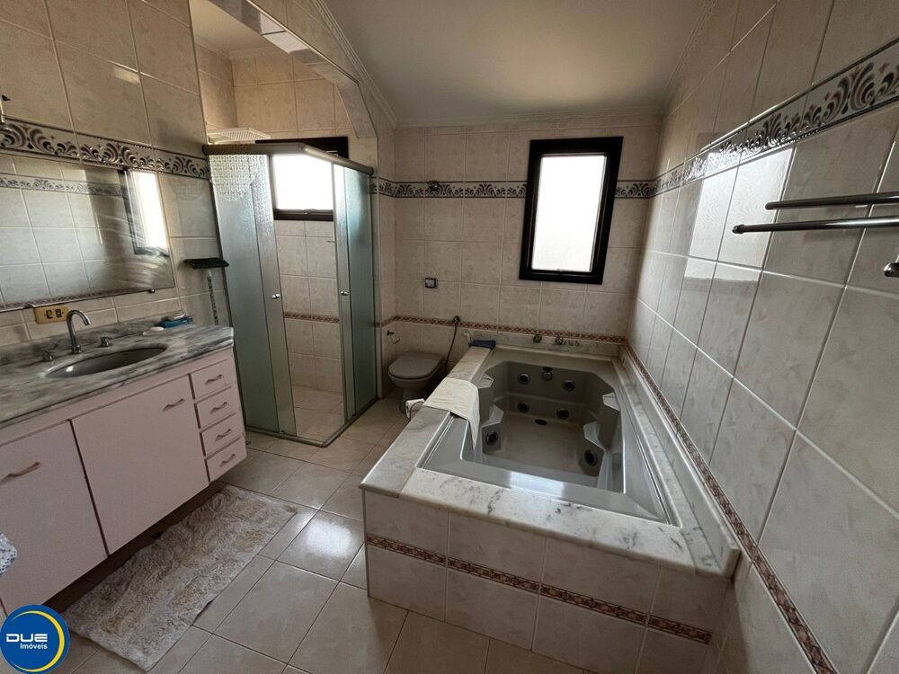 Casa, 5 quartos, 303 m² - Foto 4