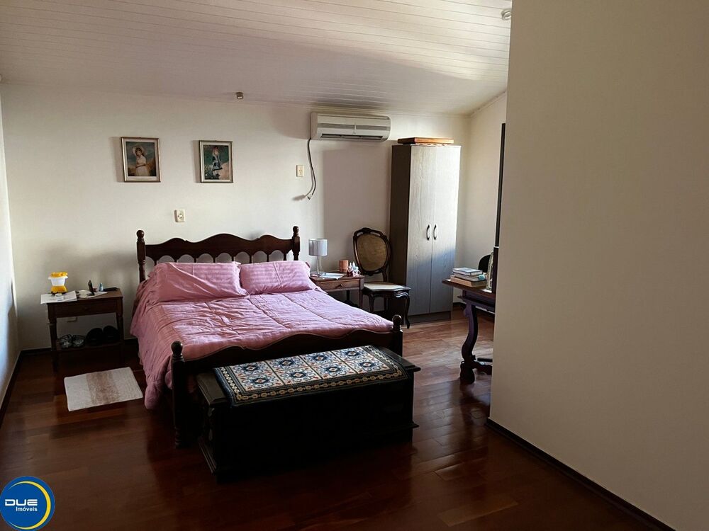 Casa, 5 quartos, 303 m² - Foto 5