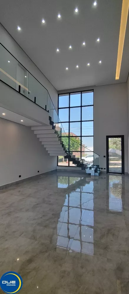 Casa à venda com 4 quartos, 255m² - Foto 7