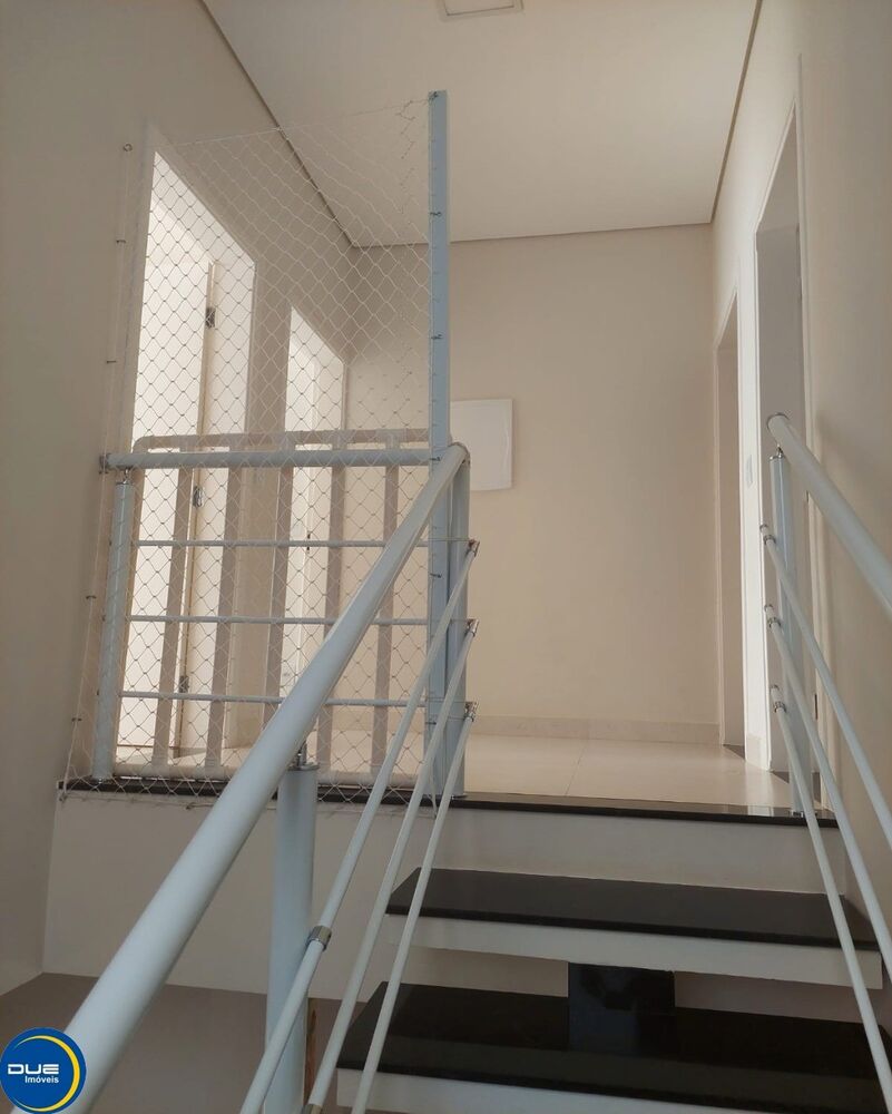 Casa, 4 quartos, 272 m² - Foto 4