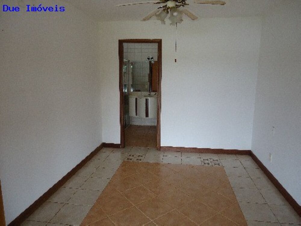 Fazenda à venda com 8 quartos, 1000m² - Foto 9
