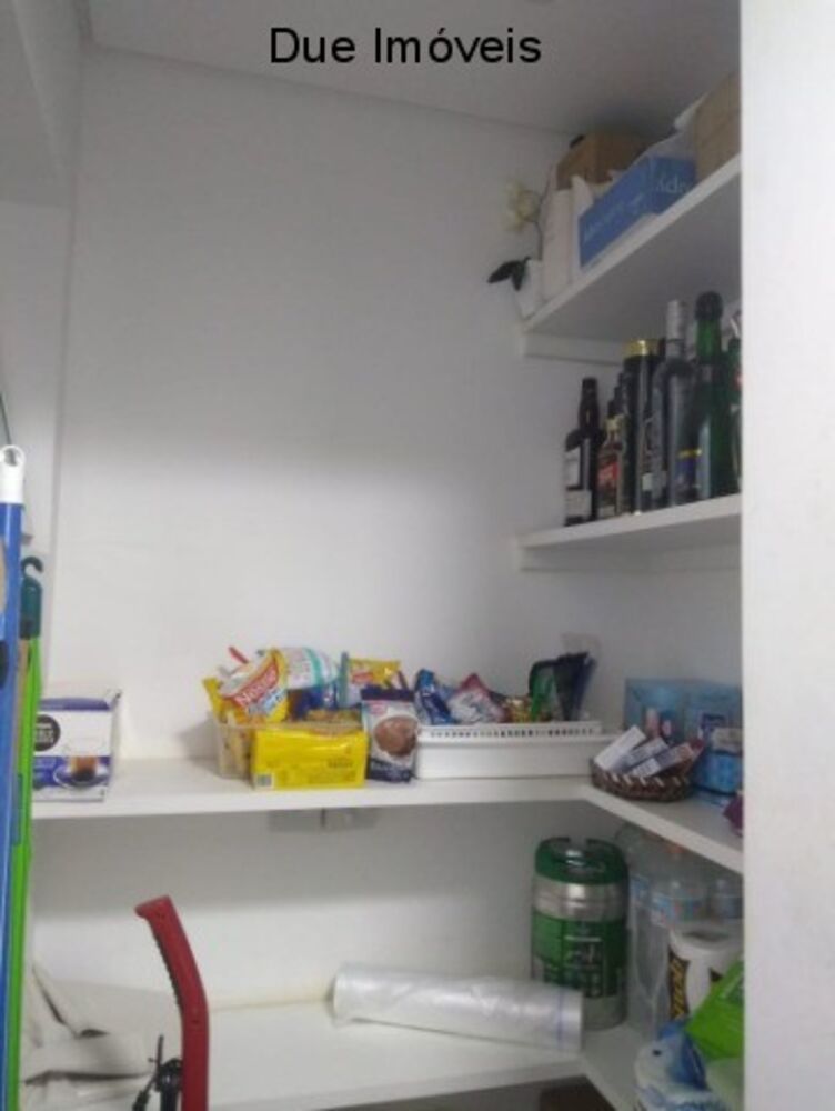 Apartamento à venda com 3 quartos, 160m² - Foto 4