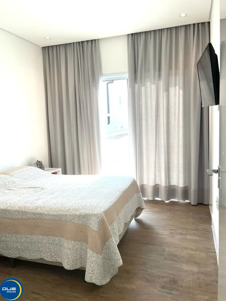 Casa, 3 quartos, 242 m² - Foto 7