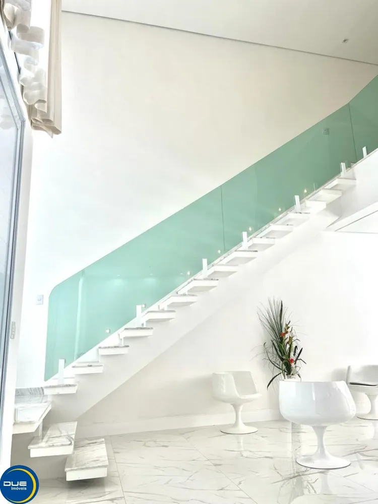 Casa, 3 quartos, 242 m² - Foto 5