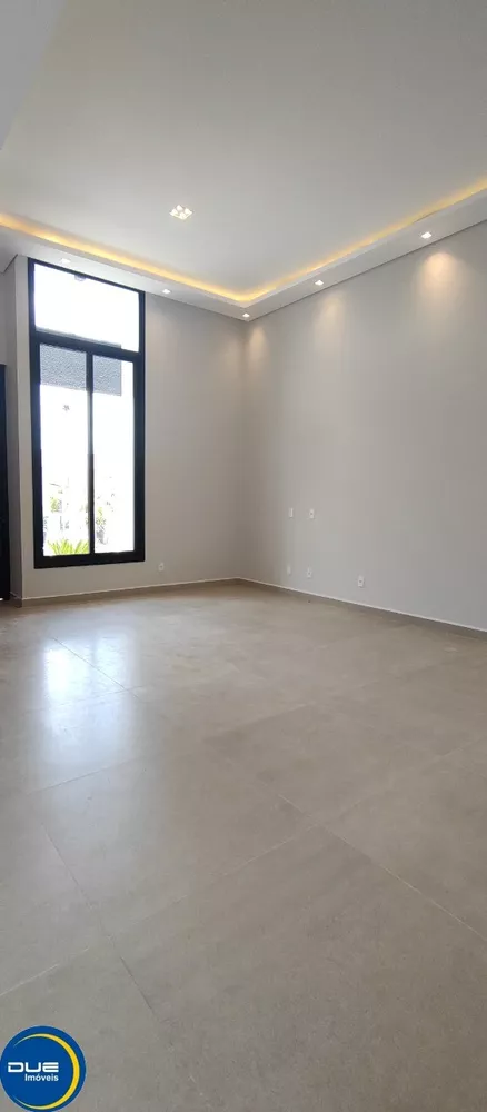 Casa à venda com 3 quartos, 300m² - Foto 5