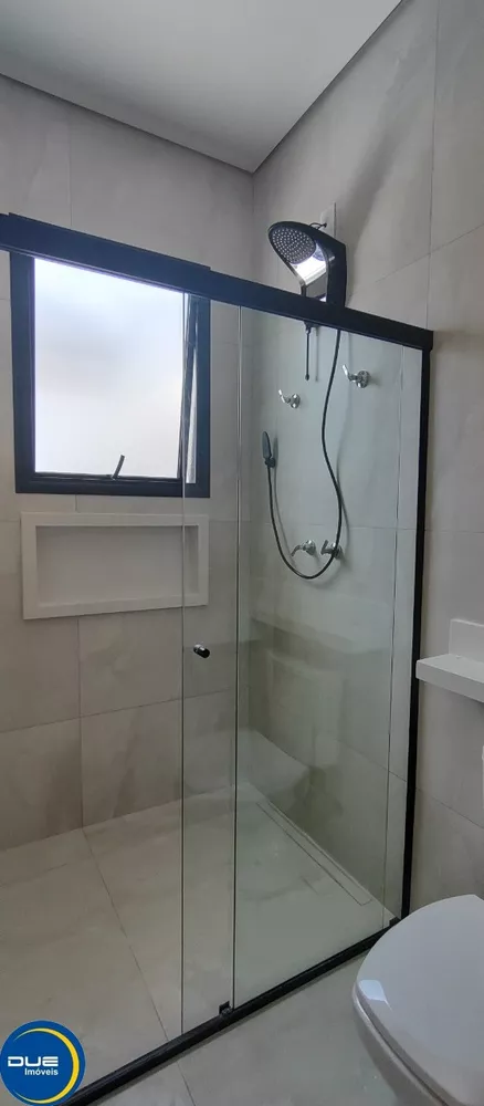 Casa à venda com 3 quartos, 300m² - Foto 24