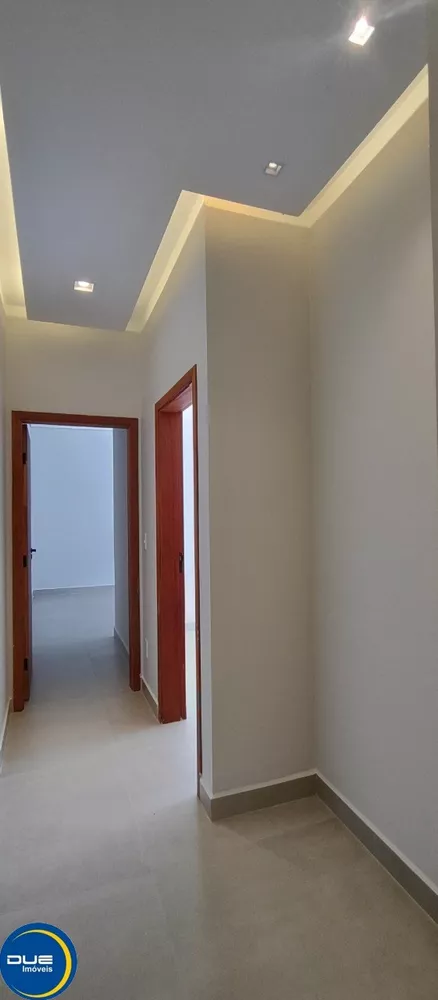 Casa à venda com 3 quartos, 300m² - Foto 21