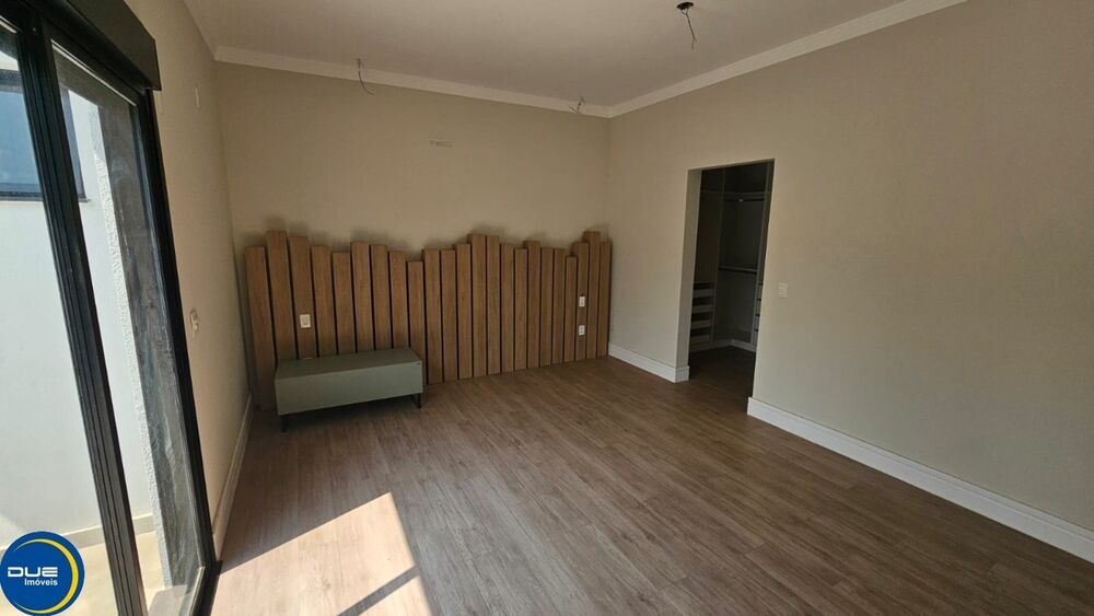Casa, 3 quartos, 171 m² - Foto 1