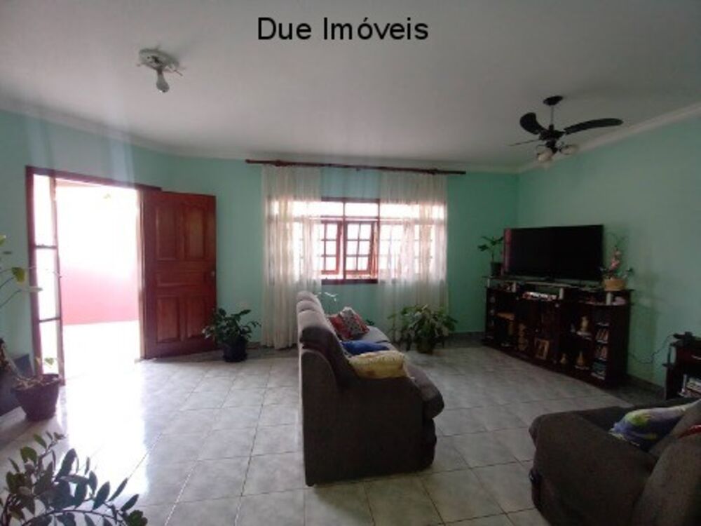 Casa, 3 quartos, 164 m² - Foto 3