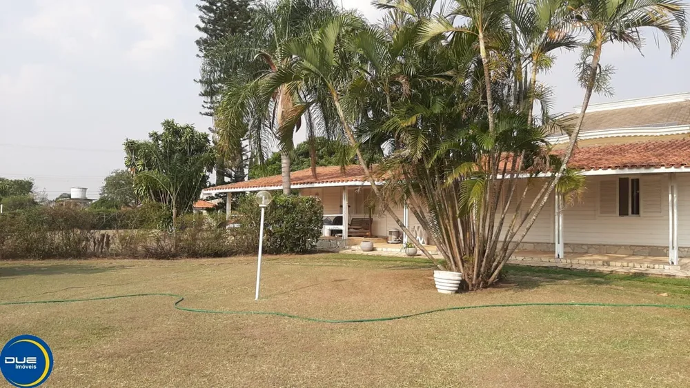 Chácara, 3 quartos, 350 m² - Foto 1