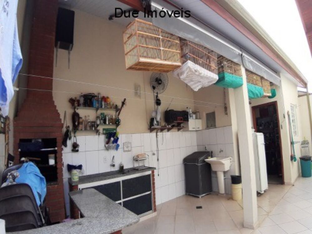 Casa, 3 quartos, 186 m² - Foto 1