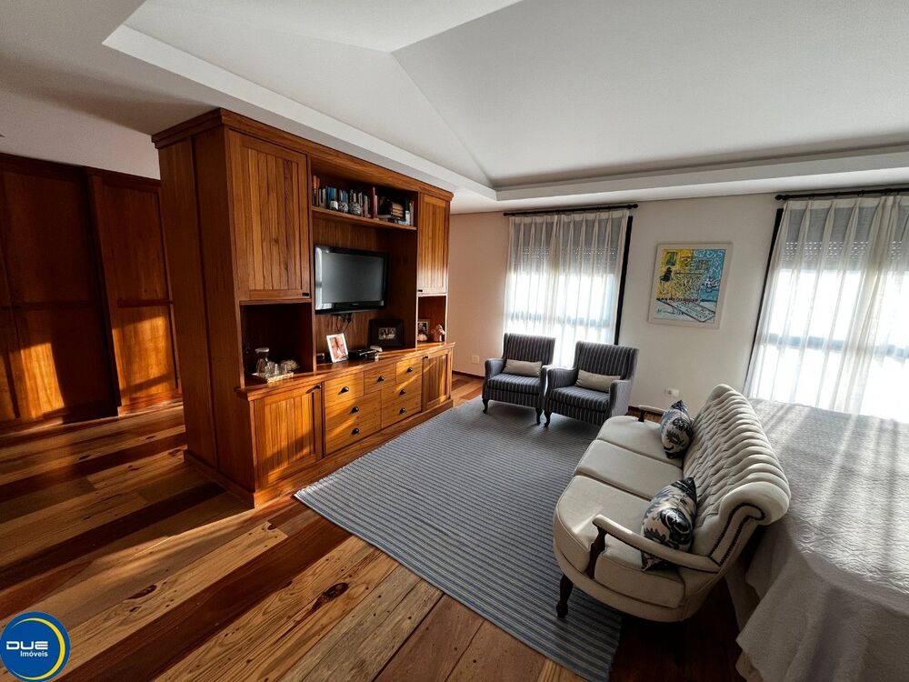 Casa, 3 quartos, 300 m² - Foto 8