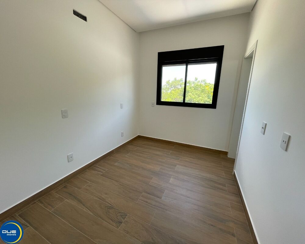 Casa, 4 quartos, 282 m² - Foto 3