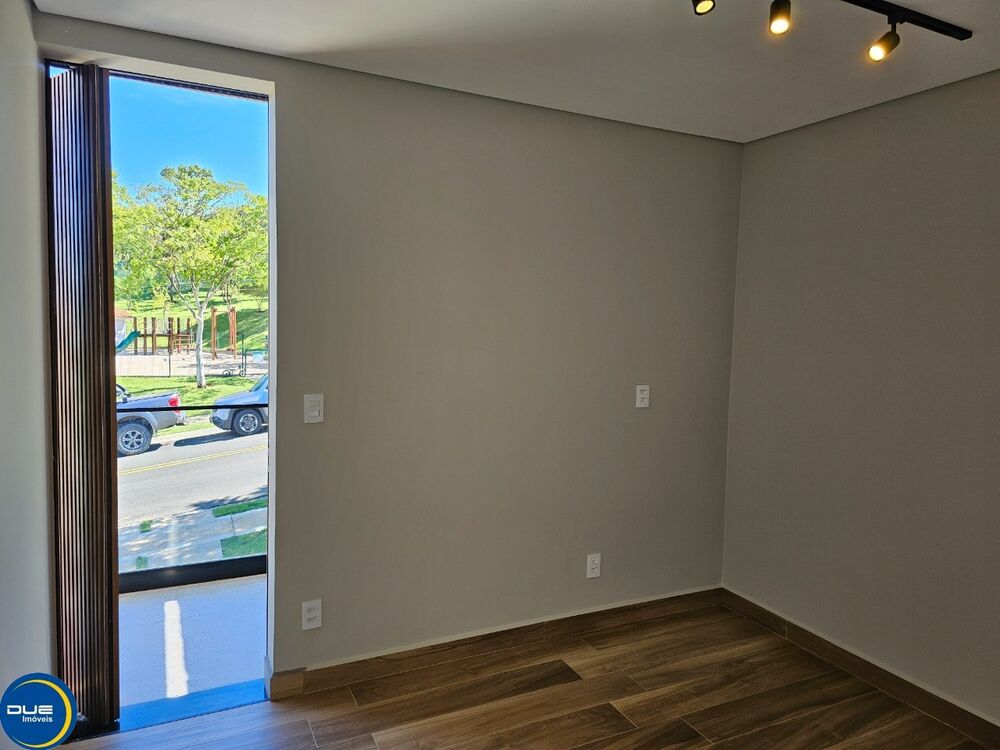 Casa, 4 quartos - Foto 1