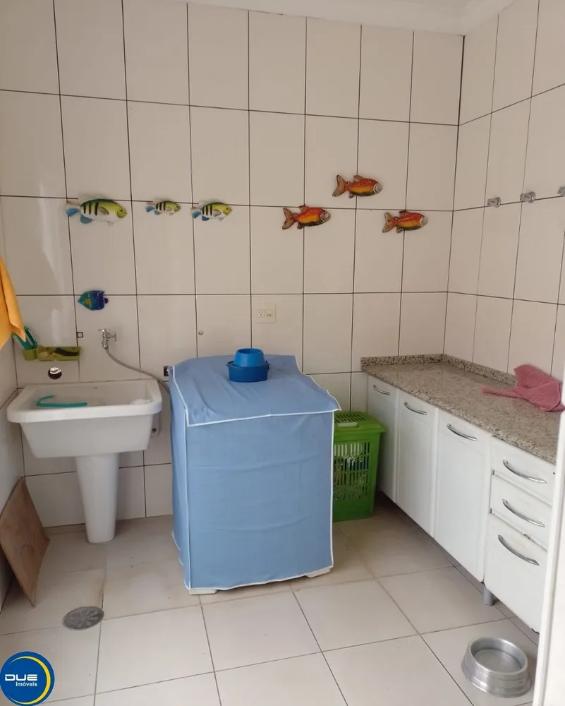 Casa, 3 quartos, 235 m² - Foto 10