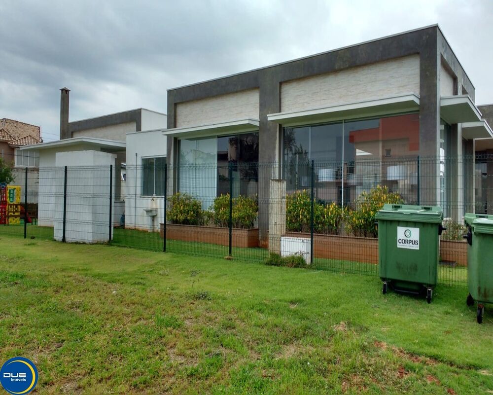 Casa, 4 quartos, 304 m² - Foto 2