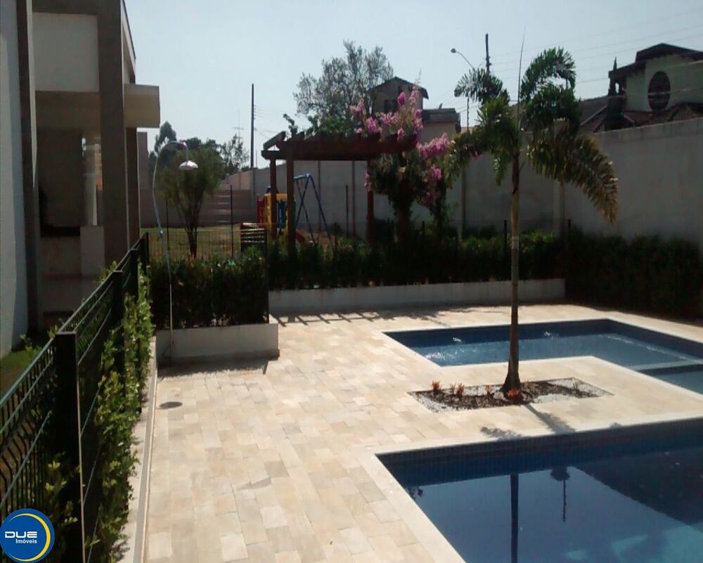 Casa, 4 quartos, 304 m² - Foto 1