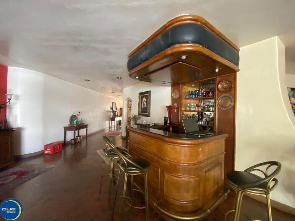 Prédio Inteiro - Foto 1