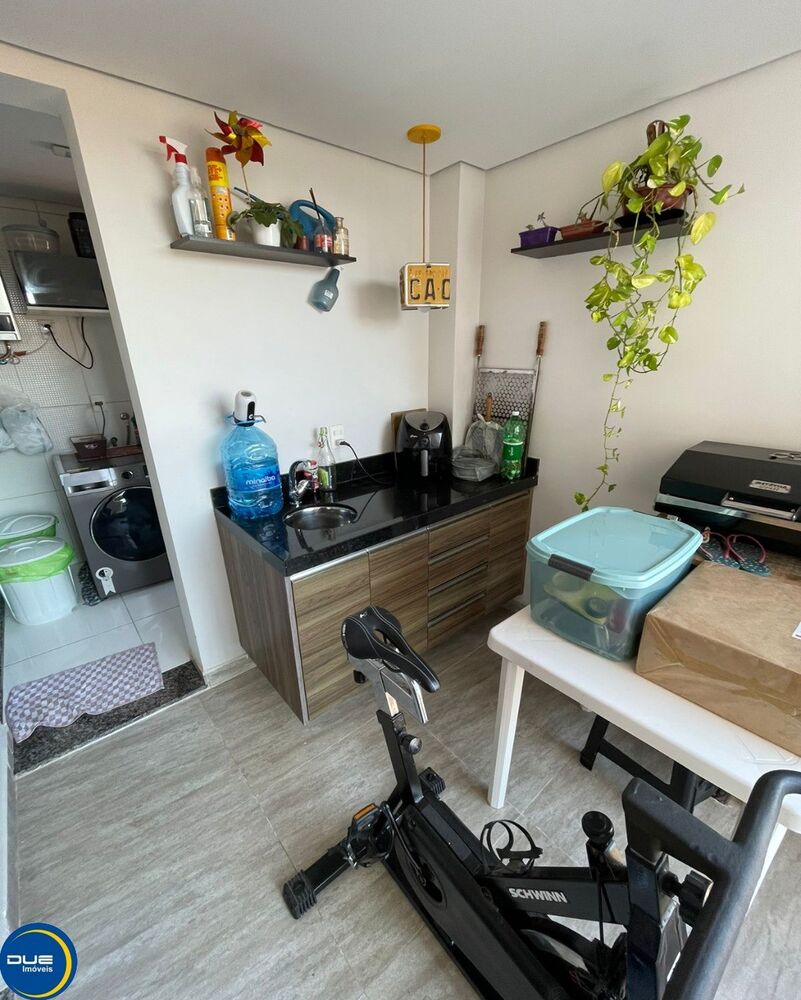Apartamento à venda com 3 quartos, 84m² - Foto 1