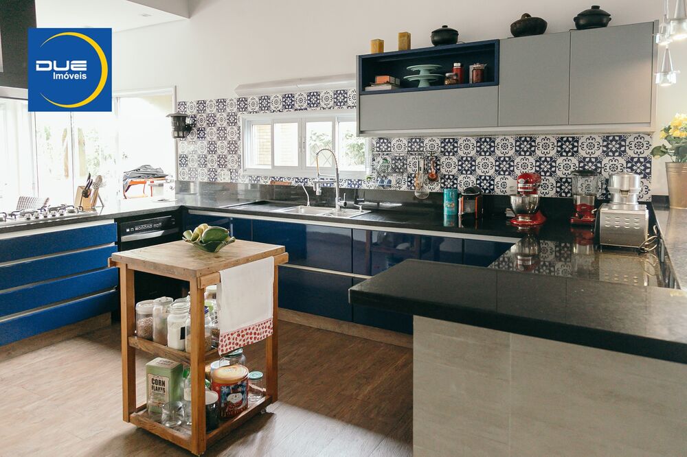 Casa, 3 quartos, 360 m² - Foto 1