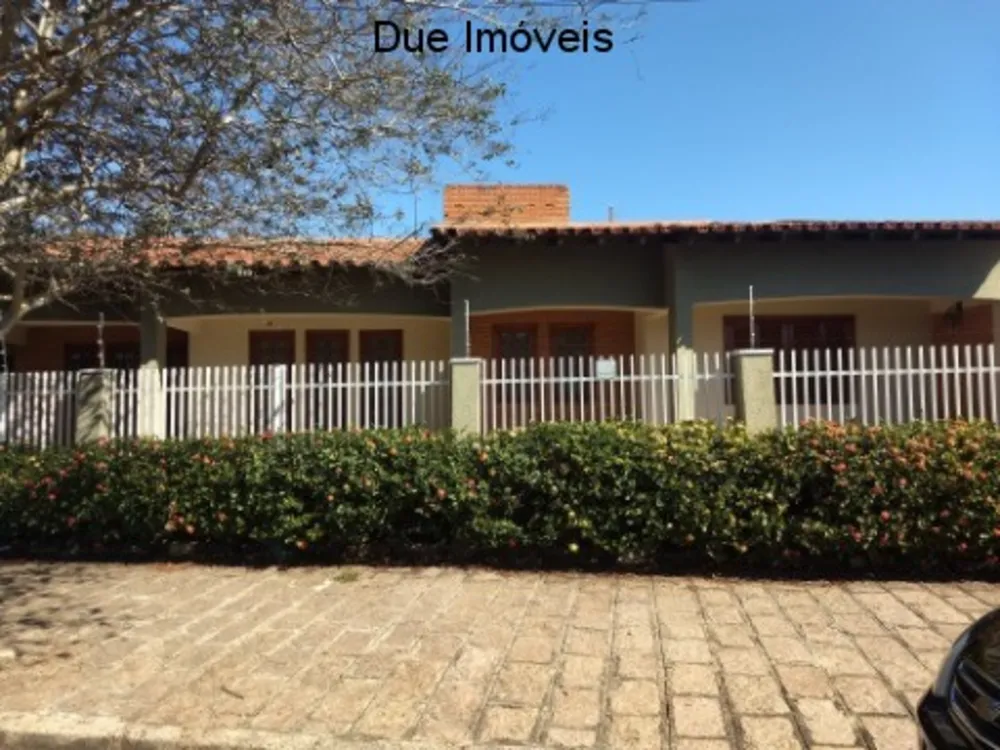 Prédio Inteiro - Foto 1