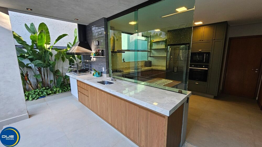 Casa, 4 quartos, 334 m² - Foto 3