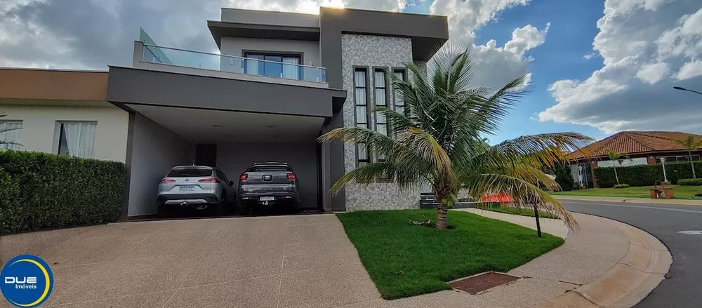 Casa à venda com 3 quartos, 322m² - Foto 2