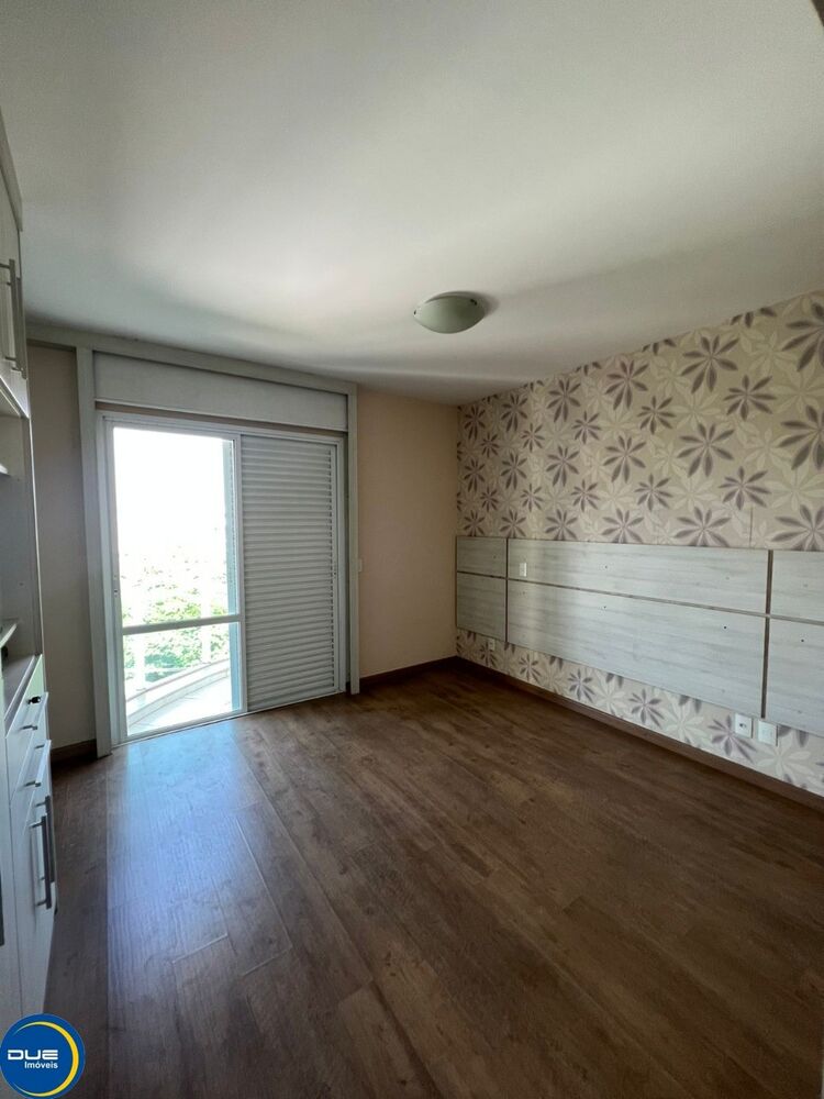 Apartamento, 4 quartos, 188 m² - Foto 2