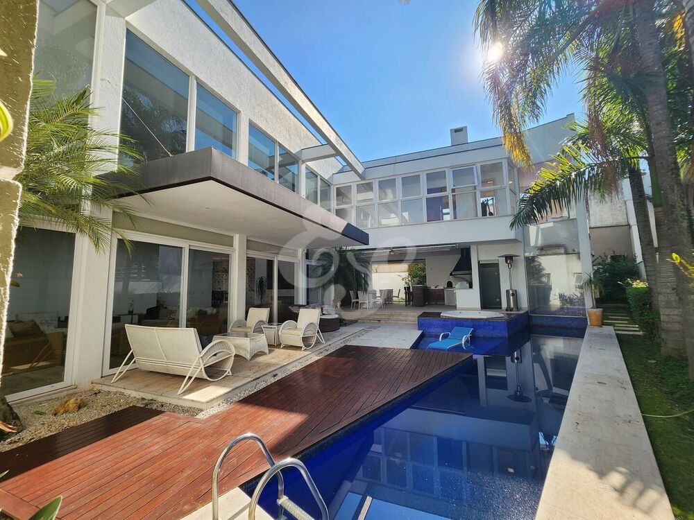 Casa de Condomínio à venda com 4 quartos, 625m² - Foto 2