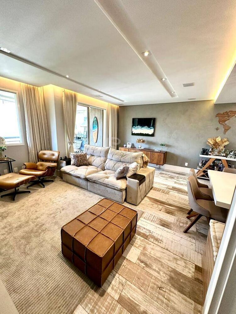 Apartamento à venda com 2 quartos, 104m² - Foto 4