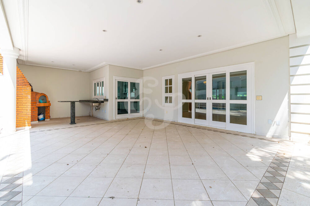 Casa de Condomínio à venda e aluguel com 5 quartos, 570m² - Foto 8