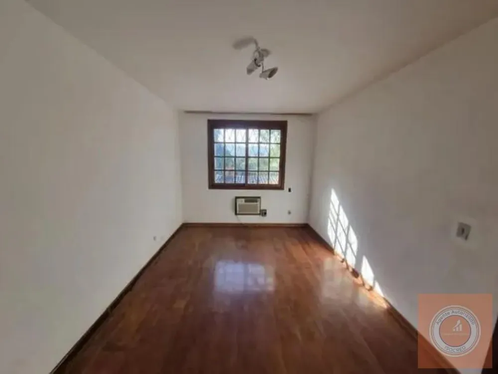 Casa, 3 quartos, 280 m² - Foto 11