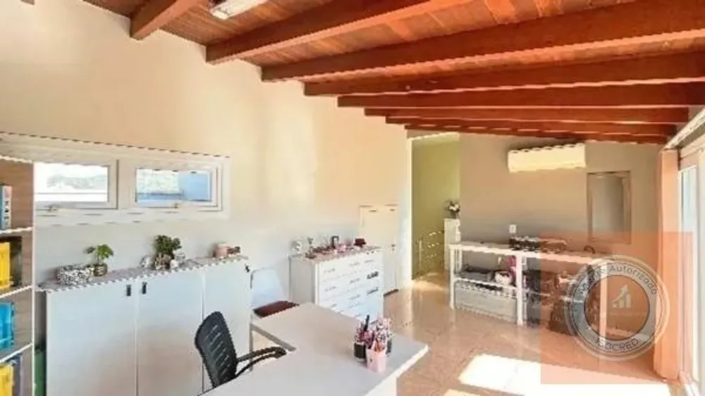 Casa, 3 quartos, 244 m² - Foto 14