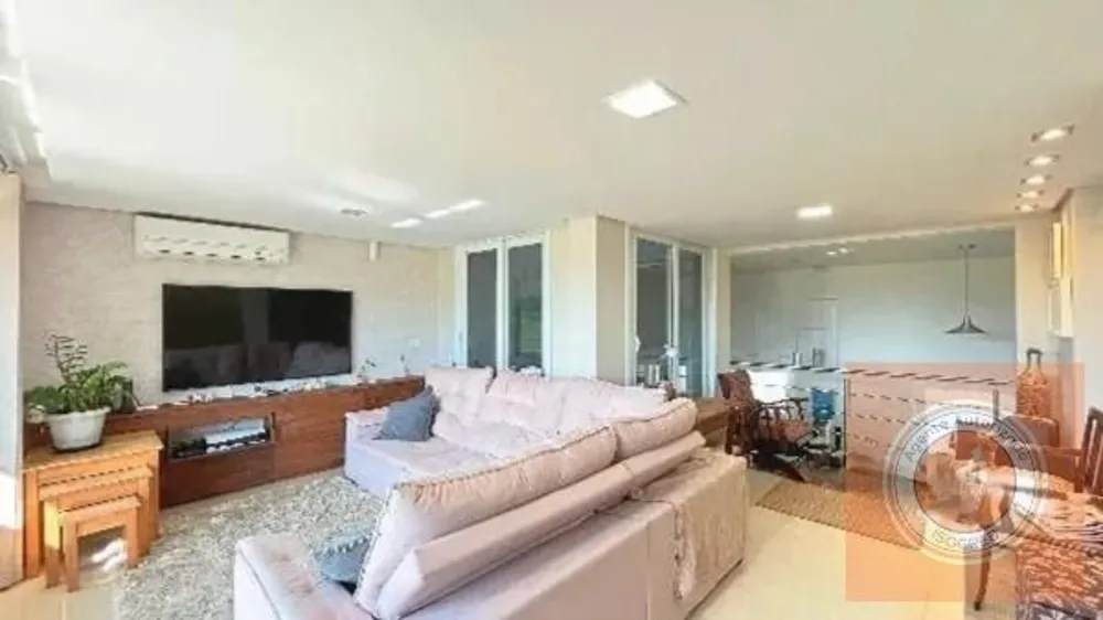 Casa, 3 quartos, 244 m² - Foto 3