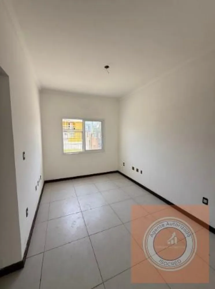 Casa, 3 quartos, 230 m² - Foto 2