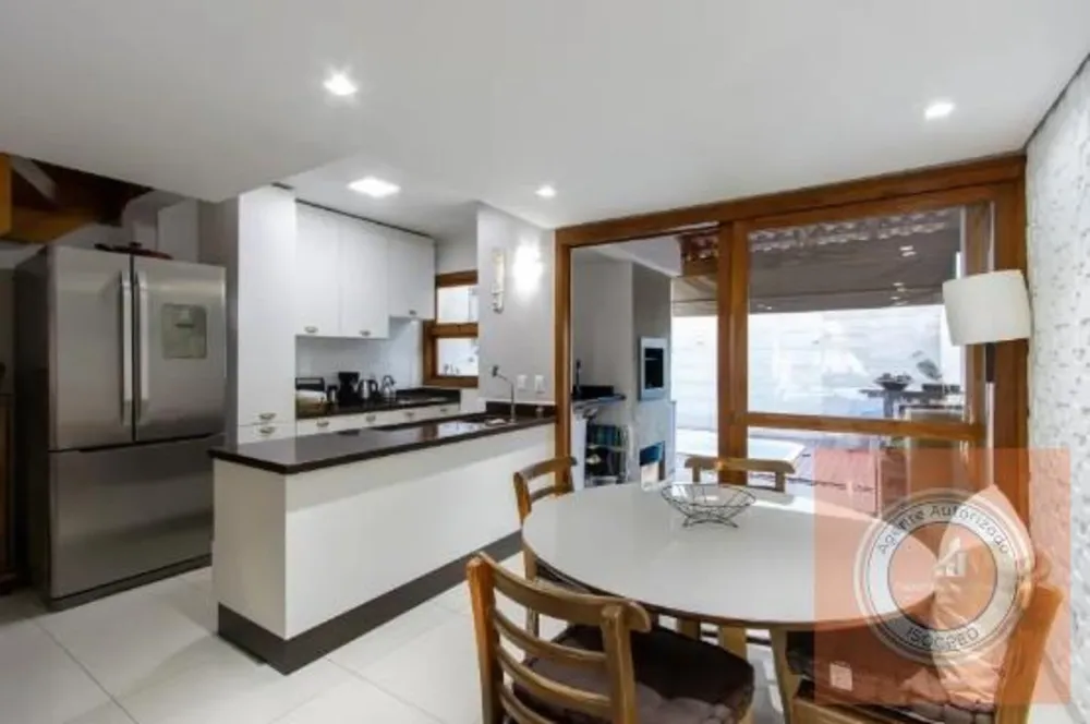 Casa, 3 quartos, 108 m² - Foto 4